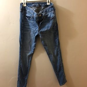 AE next level stretch, Size 6 Long